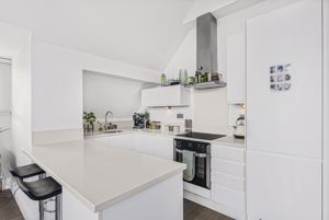 Photo 17- click for photo gallery